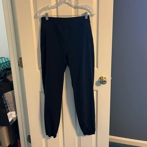 Lululemon black joggers